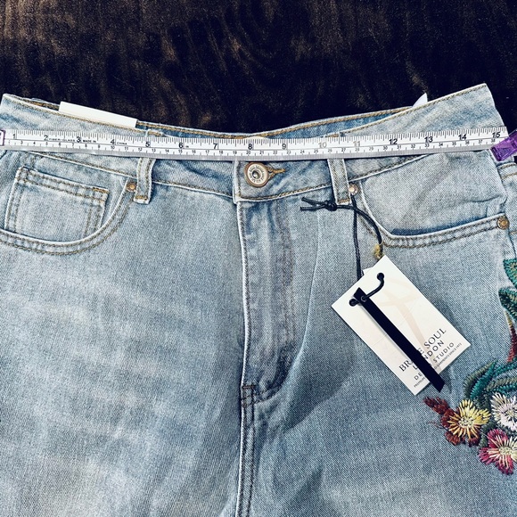New Brave Soul Jeans with Floral Embroidery detail - Picture 5 of 9